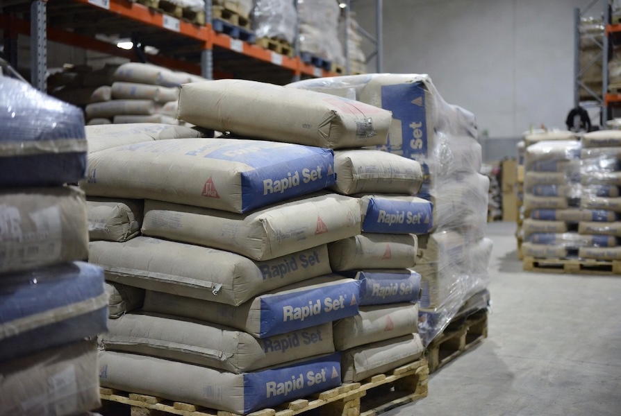 Цемент, суміші, розчини оптом